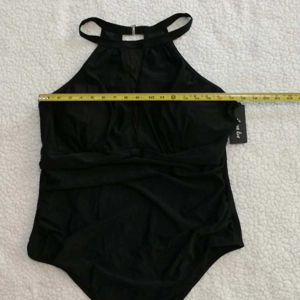 NWT Women's Aqua Eve 1 Piece Swimsuit Size 20